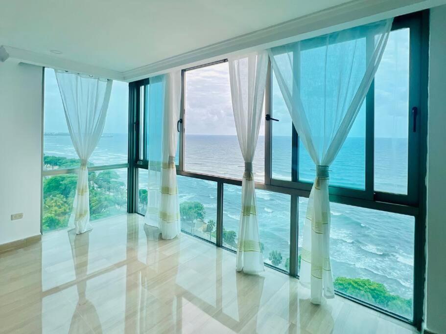 Beach Front Penthouse In Exclusive Tower سانتو دومينجو المظهر الخارجي الصورة